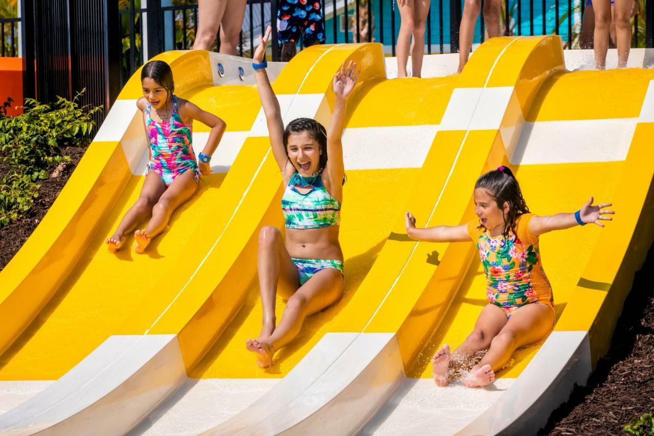 Margaritaville Resort Orlando With H2O Waterpark Four Corners Exterior photo